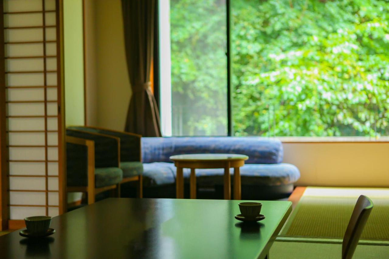 Hotel Ooedo Onsen Monogatari Ikaho Shibukawa Zewnętrze zdjęcie