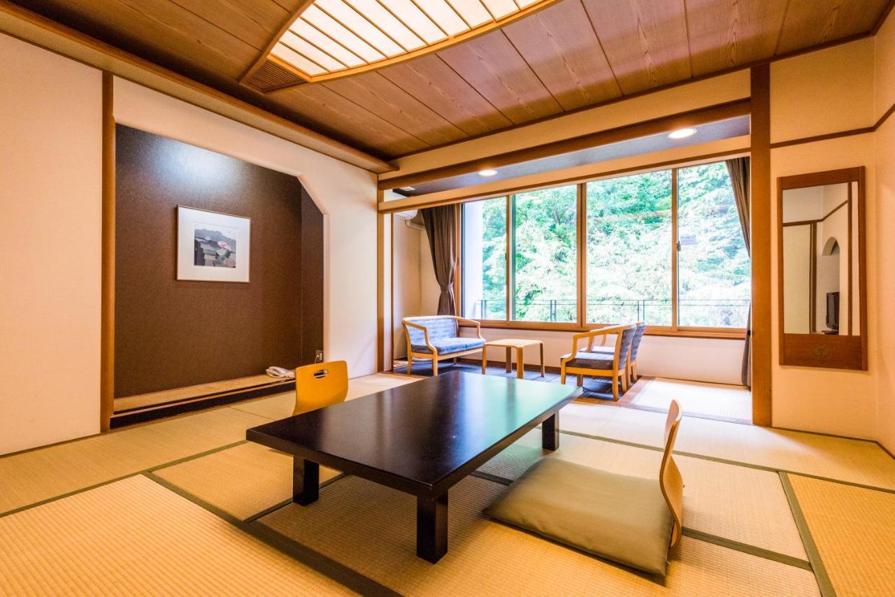 Hotel Ooedo Onsen Monogatari Ikaho Shibukawa Zewnętrze zdjęcie