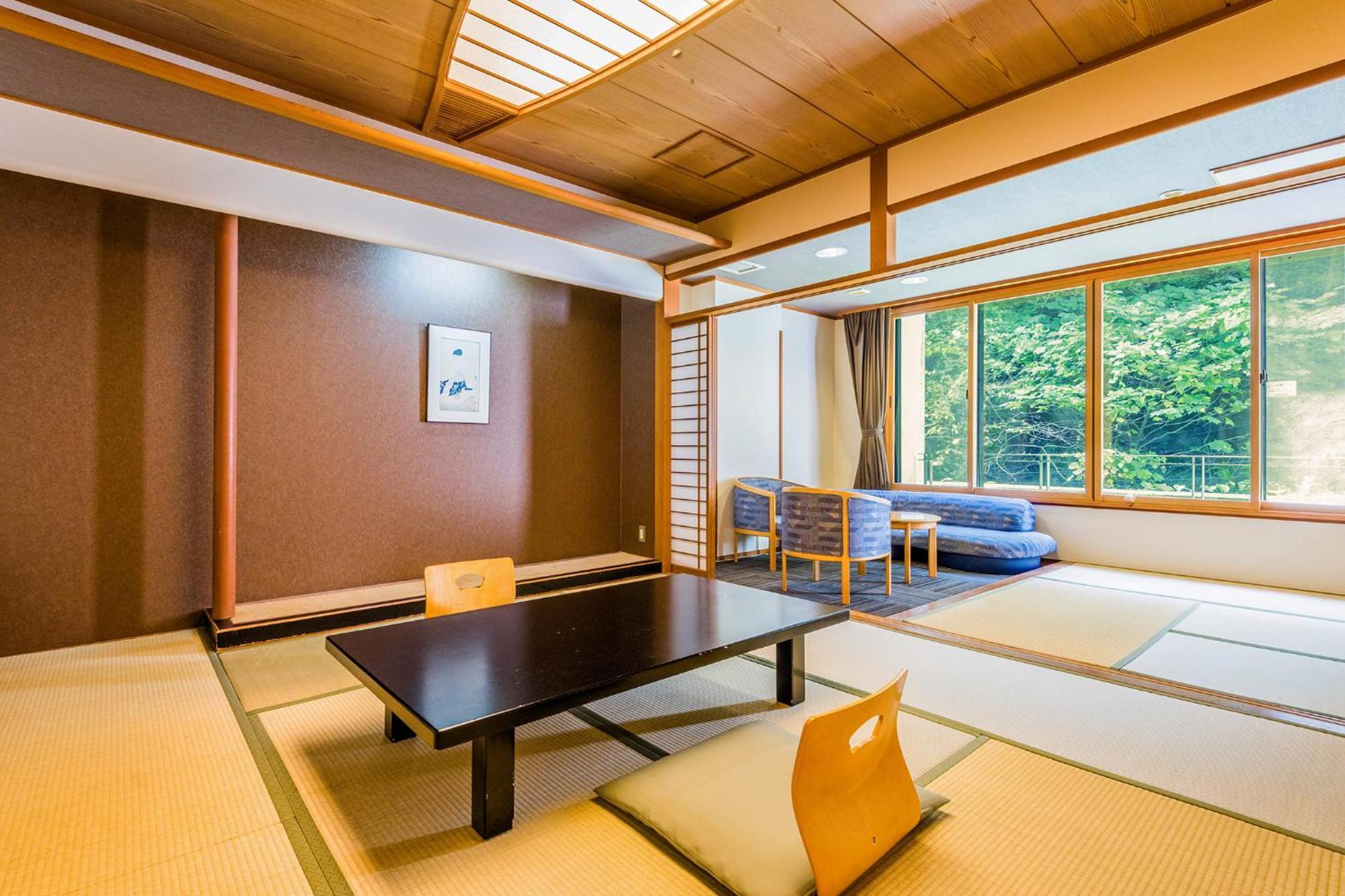 Hotel Ooedo Onsen Monogatari Ikaho Shibukawa Zewnętrze zdjęcie